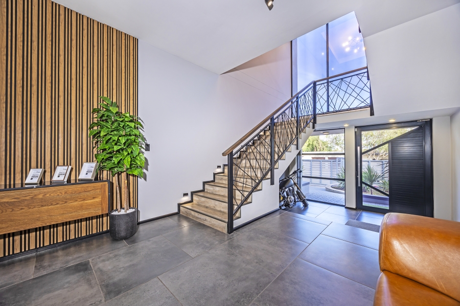 5 Bedroom Property for Sale in Elim Western Cape